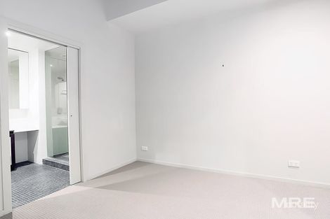 Property photo of 205/320-322 St Kilda Road Southbank VIC 3006