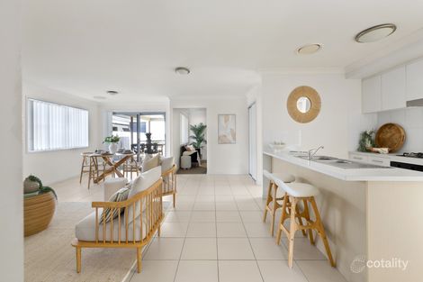 11 Dulcis Dr, Rural View, QLD 4740