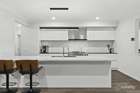 Property photo of 42 Grevillea Way Park Ridge QLD 4125
