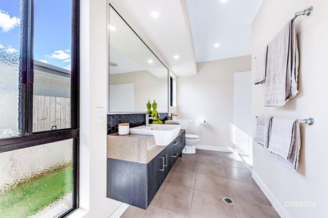 Property photo of 13 Hidden Court Cannonvale QLD 4802