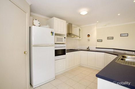 Property photo of 40 Meadenhall Drive St Albans Park VIC 3219