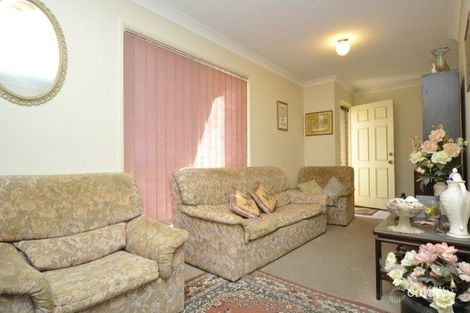 Property photo of 1/83 Cootharaba Drive Helensvale QLD 4212