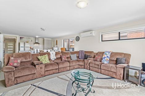 Property photo of 7 Toolern Waters Drive Weir Views VIC 3338