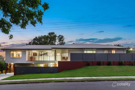 4 Bina St, Chapel Hill, QLD 4069