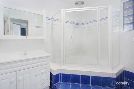 Property photo of 74 Landy Drive Mount Warrigal NSW 2528
