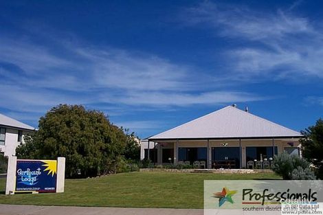 Property photo of 8/1 Resort Place Gnarabup WA 6285