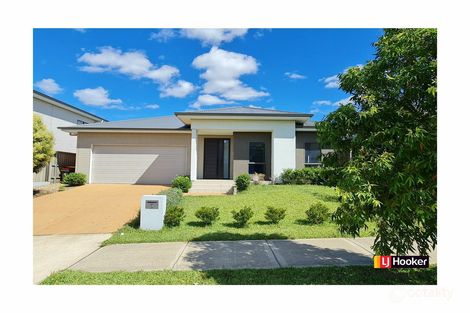 Property photo of 3 Downing Way Gledswood Hills NSW 2557
