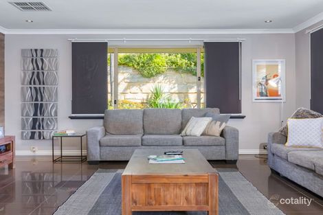 Property photo of 27 St Sebastien Chase Iluka WA 6028
