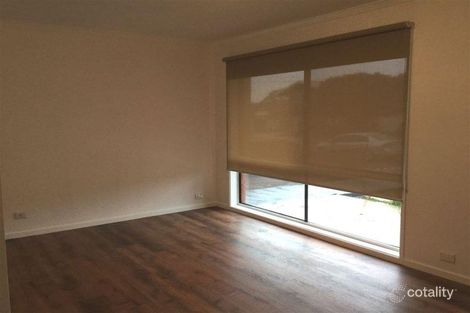Property photo of 1/3 Nanworen Crescent Bell Park VIC 3215
