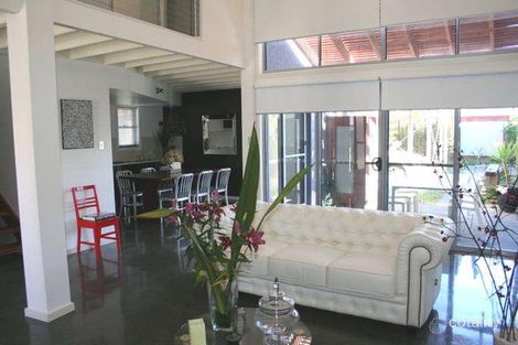 Property photo of 9 Lonsdale Place Varsity Lakes QLD 4227