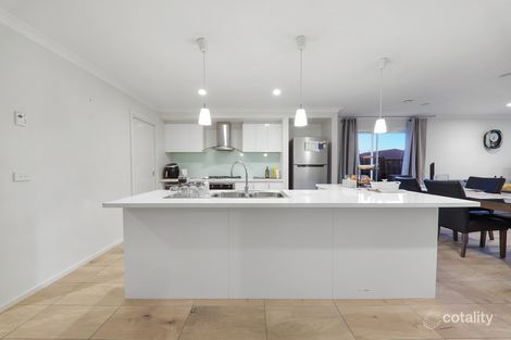 Property photo of 8 Guthrie Way Truganina VIC 3029