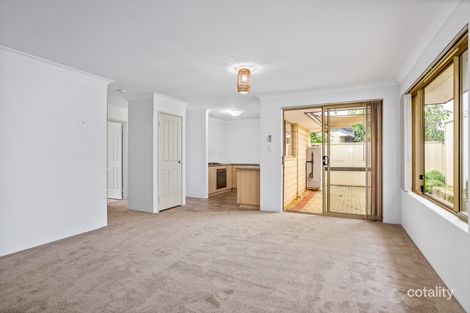 Property photo of 1/11 Clarence Road Armadale WA 6112