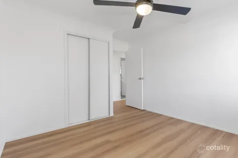 Property photo of 5 Black Swan Street Berkeley Vale NSW 2261