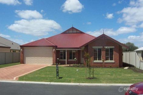 8 Pearl Link, Australind, WA 6233