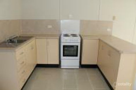 Property photo of 1/9 Vicki Close Emerald QLD 4720