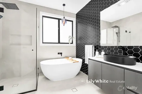 Property photo of 25 Eighteenth Avenue Austral NSW 2179