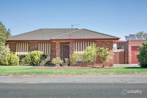 65 Birdwood Ave, Sebastopol, VIC 3356