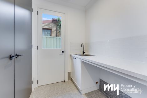 Property photo of 17A Doncaster Avenue Narellan NSW 2567