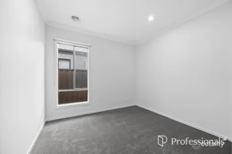 Property photo of 55 Olympic Parade Clyde VIC 3978