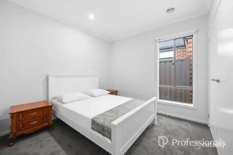 Property photo of 55 Olympic Parade Clyde VIC 3978