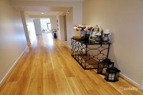 Property photo of 1 Vigor Street Craigieburn VIC 3064