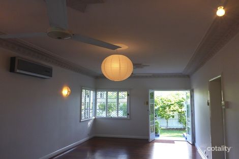 Property photo of 34 Jones Street Westcourt QLD 4870