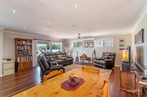 Property photo of 4 McHardy Street Centenary Heights QLD 4350