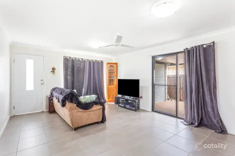 Property photo of 5 Jomarant Place Kawana QLD 4701