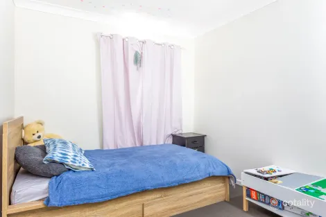 Property photo of 5 Jomarant Place Kawana QLD 4701
