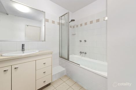 Property photo of 2/161 Junction Road Clayfield QLD 4011