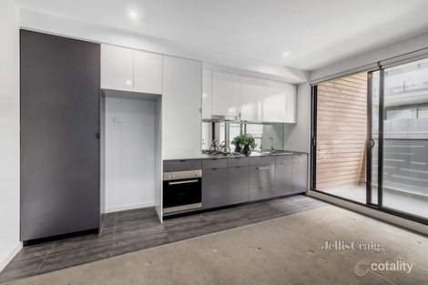 Property photo of 203/18 Queen Street Blackburn VIC 3130