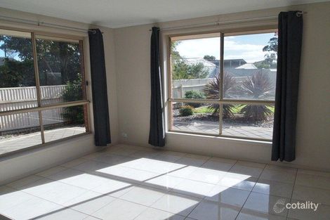 Property photo of 1 Kitto Crescent Aldinga Beach SA 5173