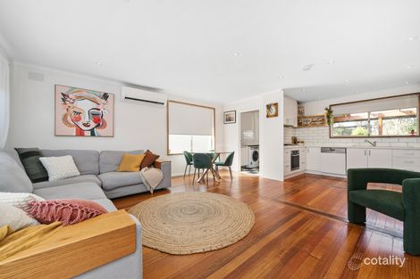 32 Clovelly Pde, Seaford, VIC 3198