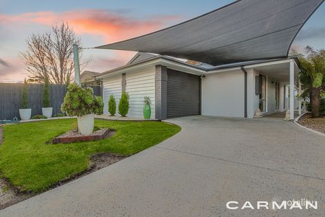 Property photo of 34 Meadow View Place Mornington VIC 3931