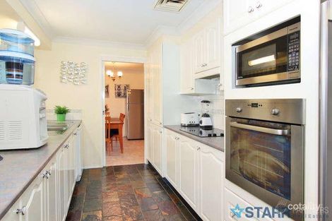 Property photo of 5 Hakea Court St Clair NSW 2759