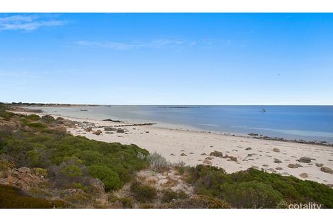 2a Marshall Rd, Port Victoria, SA 5573