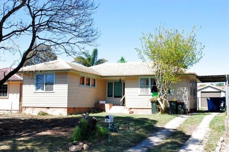 Property photo of 10 Ida Avenue Lurnea NSW 2170