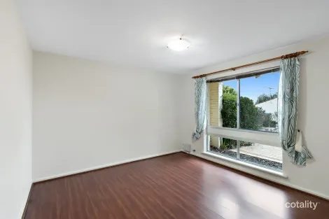 Property photo of 1/6 Robert Street Como WA 6152