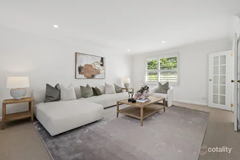 Property photo of 2 Karoo Crescent Hornsby Heights NSW 2077