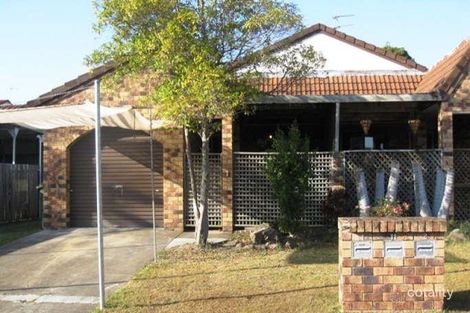 1/11 Avi Ct, Labrador, QLD 4215