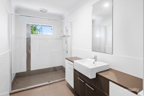 Property photo of 1/111 Pohlman Street Southport QLD 4215