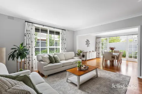 Property photo of 15 Pasadena Crescent Bentleigh East VIC 3165