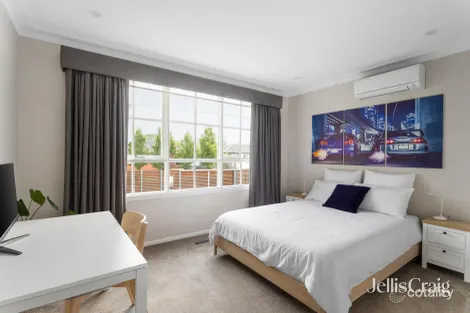 Property photo of 15 Pasadena Crescent Bentleigh East VIC 3165