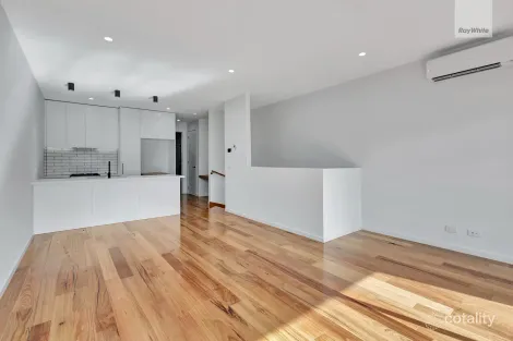 2/144 Cumberland Rd, Pascoe Vale, VIC 3044