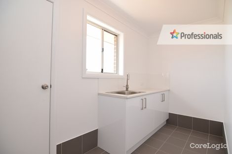 Property photo of 3 Poate Street Windradyne NSW 2795