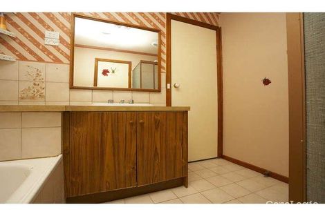 Property photo of 10 Bracknell Place Deer Park VIC 3023