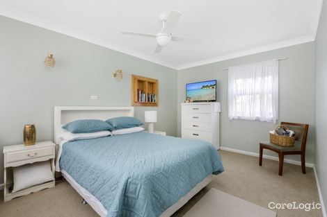 Property photo of 3 Hilltop Street Bateau Bay NSW 2261