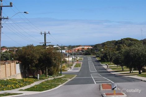 Property photo of 181 Waterford Drive Hillarys WA 6025