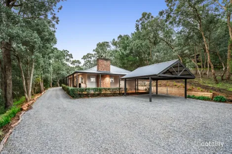 15 Cooks Cres, North Warrandyte, VIC 3113