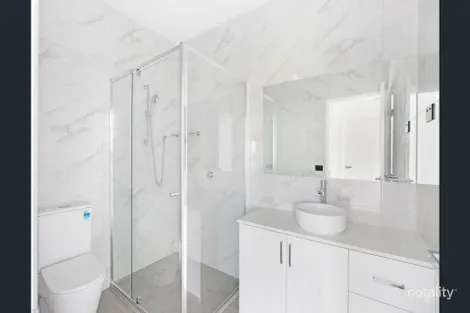 Property photo of 57 Gilded Road Werribee VIC 3030